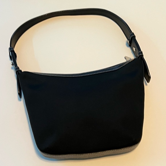 Anne Klein Black Soho Shoulder Trendy Bag - Picture 1 of 10